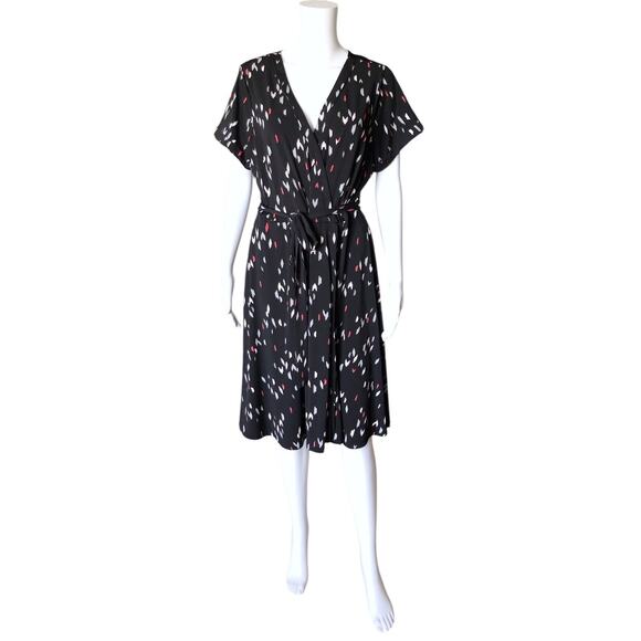 TORRID Womens Plus Size 1 1X Short Sleeve Faux Wrap Surplice Belted V Neck Dress - Picture 1 of 9